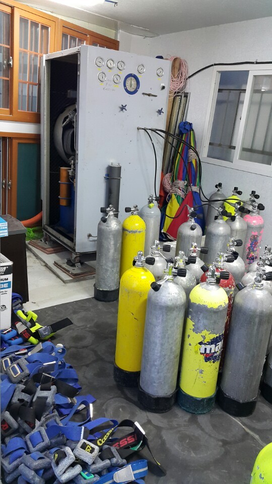 d41d6e8bc54879bdb1f98166ba629228_1508290